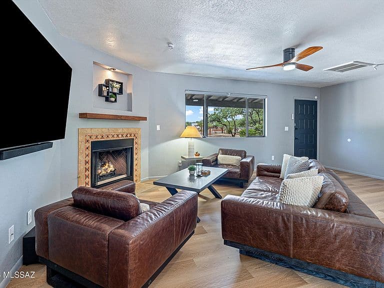 14910 N Appleton Ave photo 4
