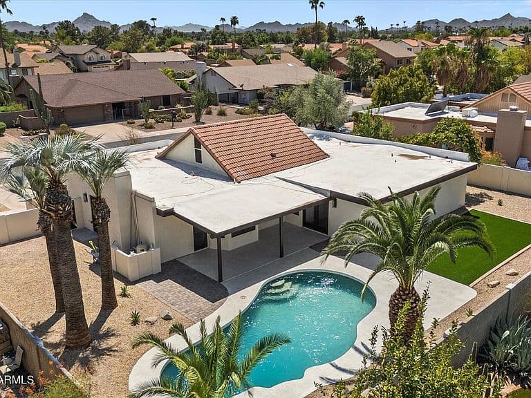 5024 E LE MARCHE Avenue photo 3