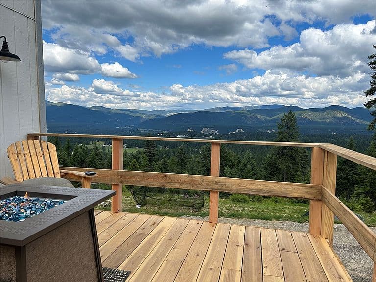 1414 Panoramic View Dr photo 2