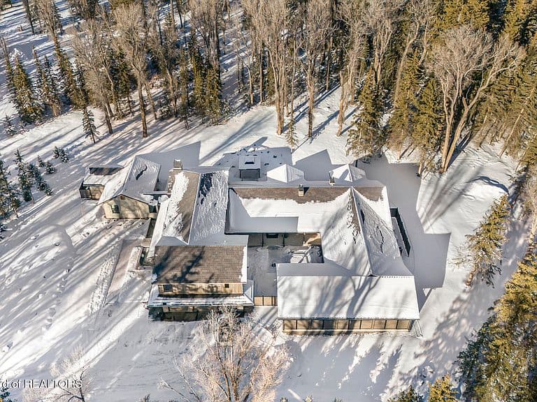 8910 Porter Loop photo 3