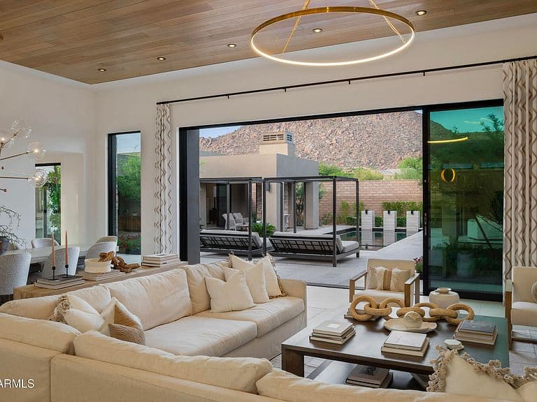 24863 N 103rd Way photo 3