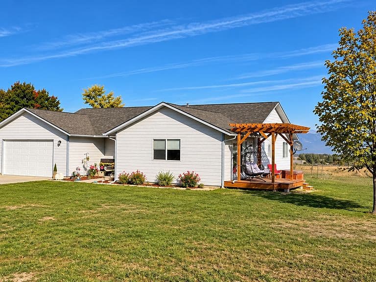 1054 Hamilton Heights Rd photo 1
