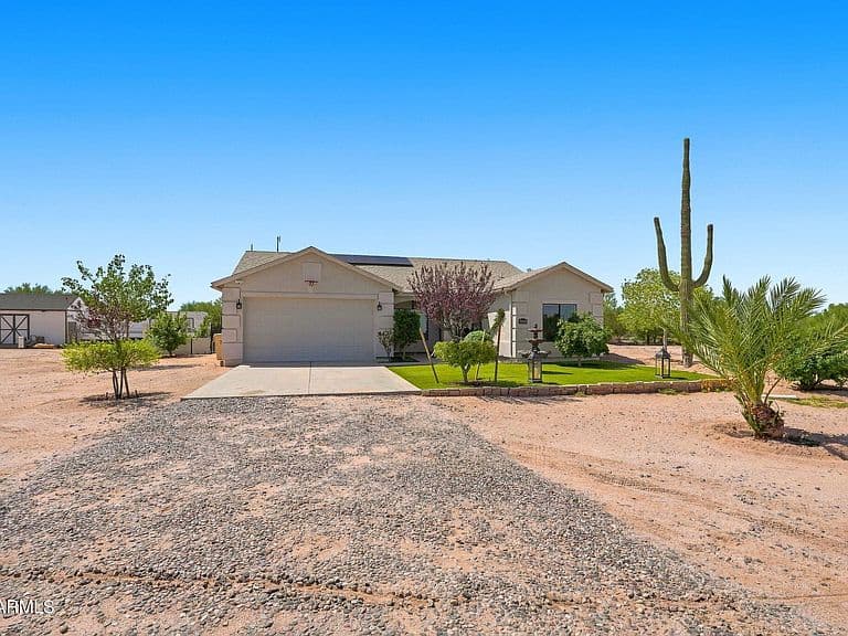 23043 E SUNNY Lane photo 2