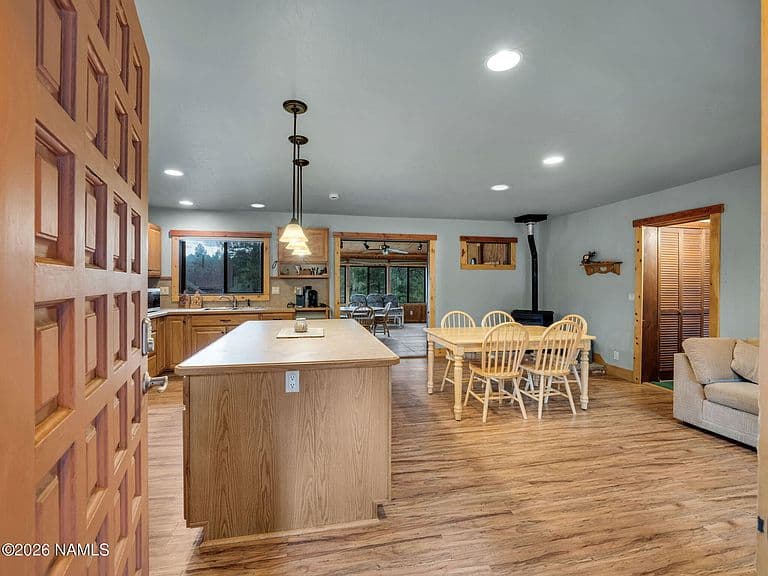 7329 E Long Bow Dr photo 4