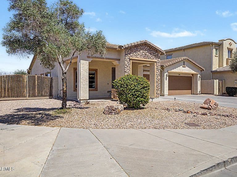 5318 W BEAUTIFUL Lane photo 4