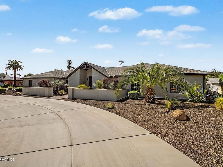 301 W MOON VALLEY Drive photo 5