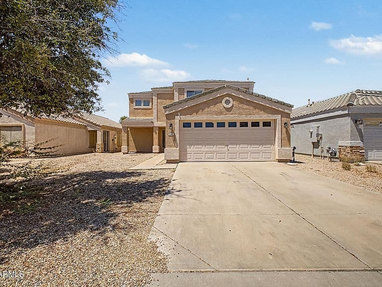 1080 E CHRISTOPHER Street photo 4