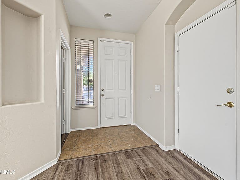10201 W FLORENCE Avenue photo 5