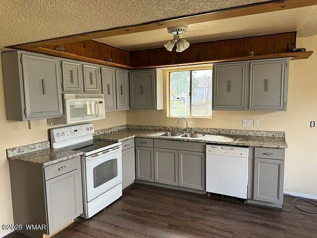 271 E 7th Ave photo 3