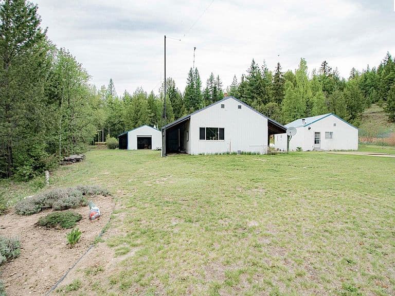 2884 Morris Rd photo 5