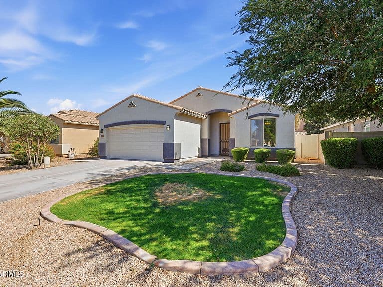 1630 W PAISLEY Drive photo 3