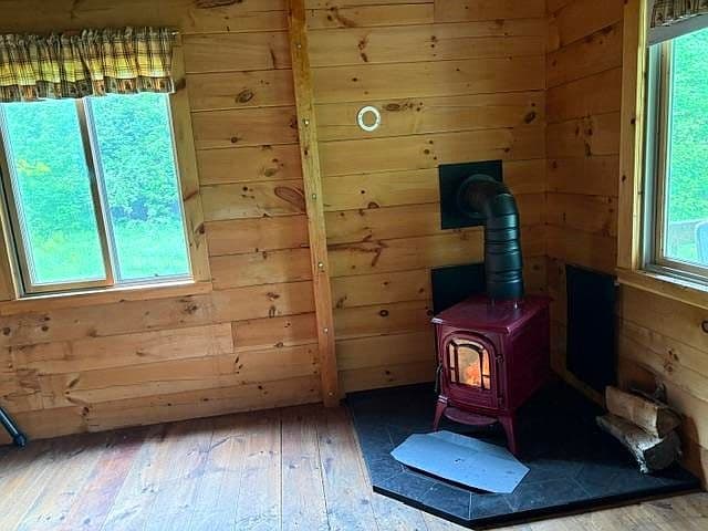 230 Blodgett Road photo 2