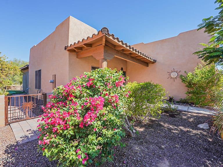 28722 LIGURTA Lane photo 1