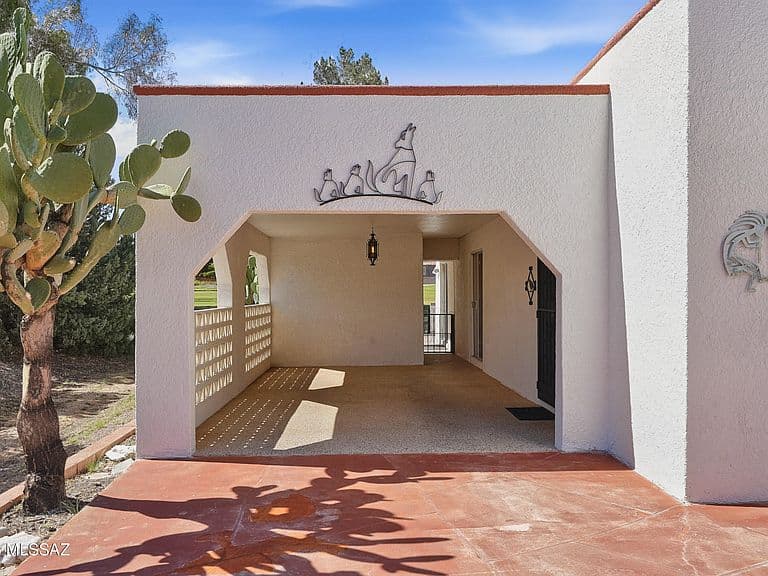 152 E Paseo De Golf photo 3