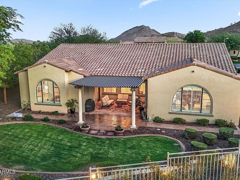 6752 W LUCIA Drive photo 4
