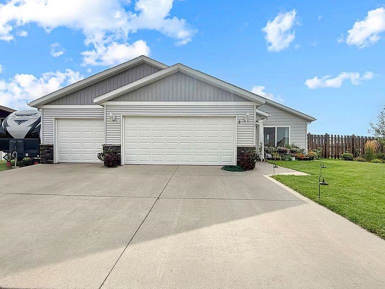 45 Olive Tree Cir NE photo 1