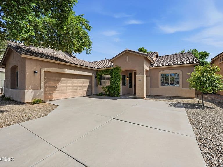 19839 E REINS Road photo 4