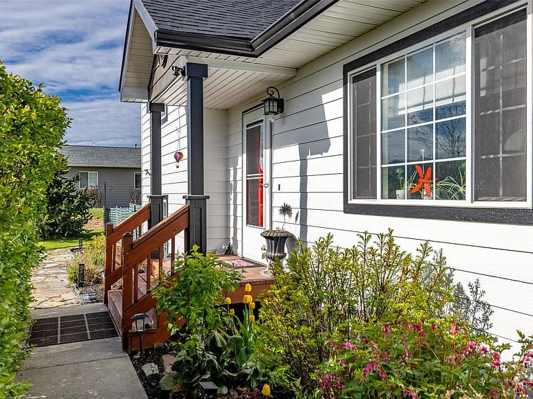 2034 Ruddy Duck Dr photo 3