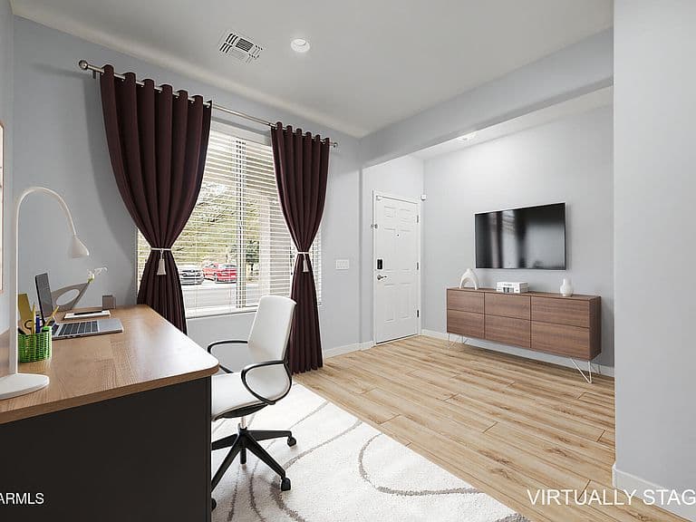 2318 W ALICIA Drive photo 3
