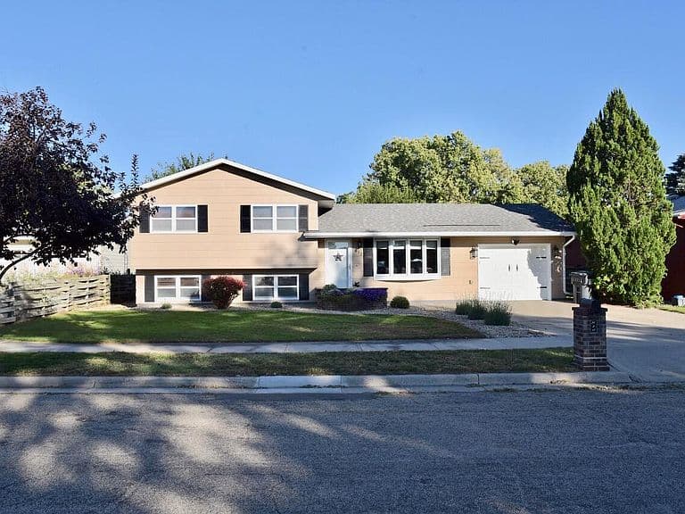 812 Mellette Ave photo 4