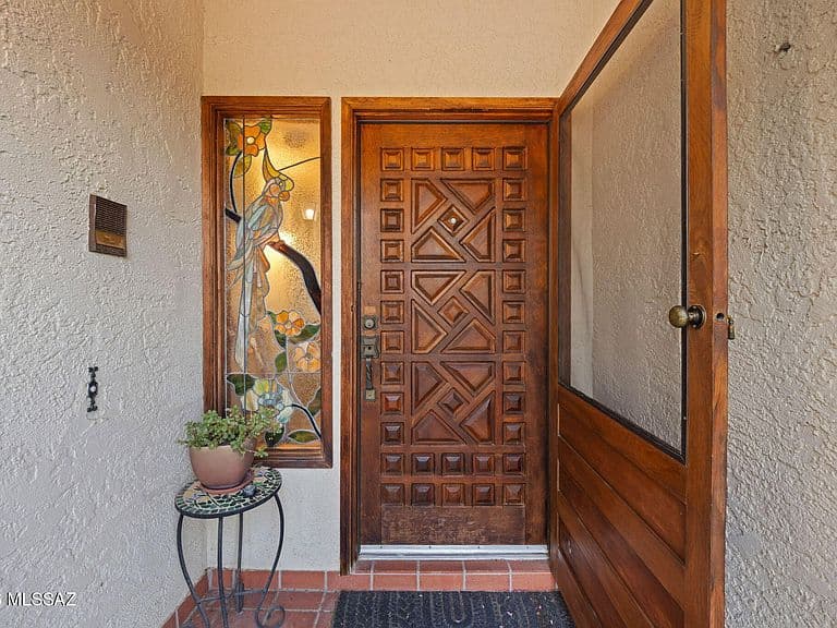 8541 E Solar Pl photo 5