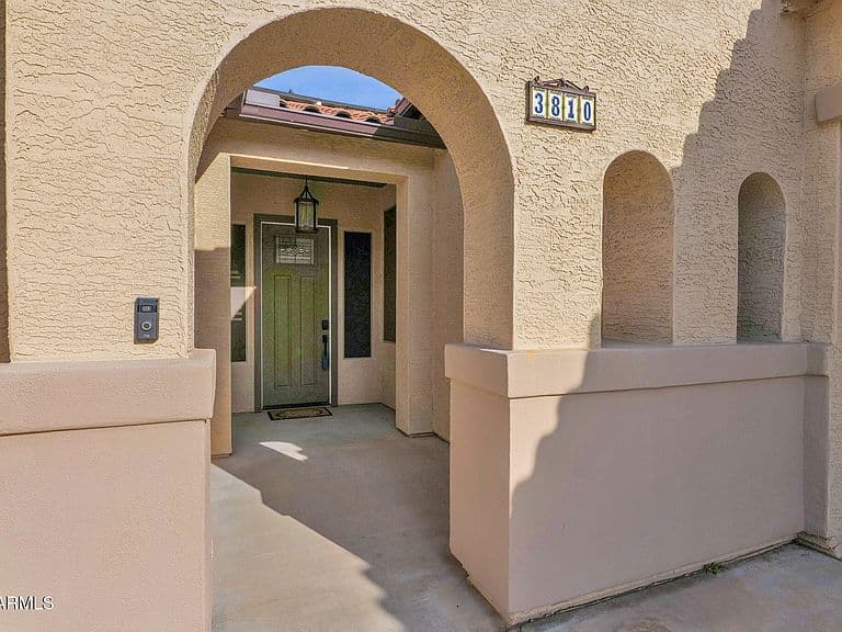 3810 E LATHAM Court photo 3