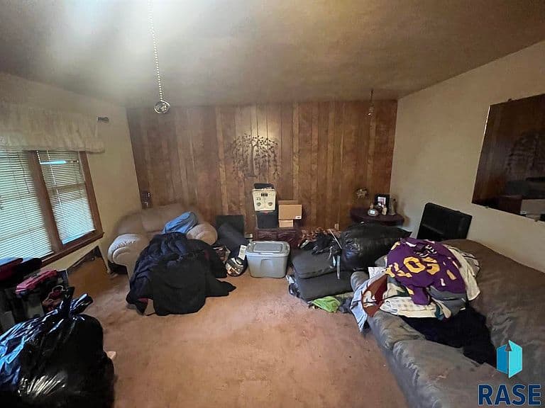 25783 475th Ave photo 3