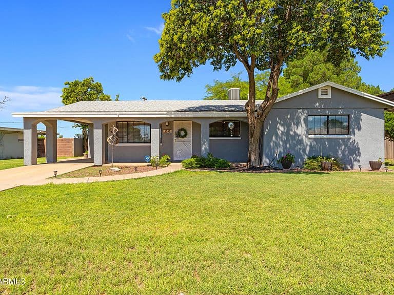 1545 MISSION Drive photo 1