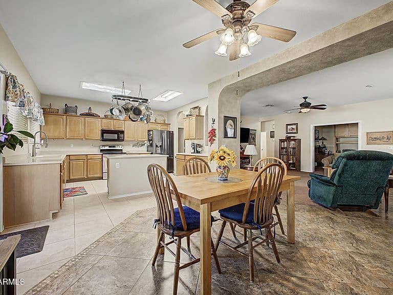 3055 S 81ST Circle photo 3