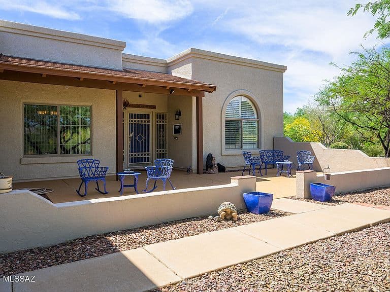 13832 E Calle Nobleza photo 3