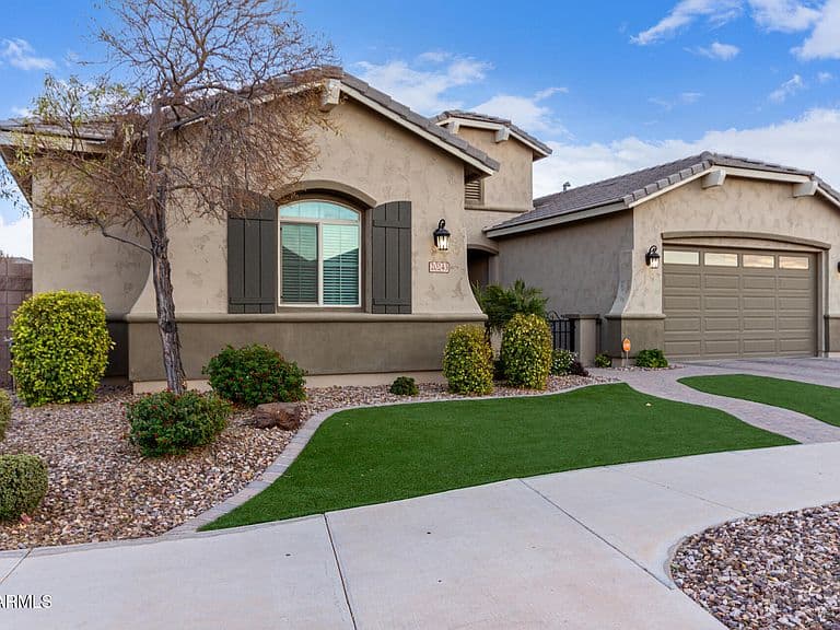 20243 E Raven Dr photo 5