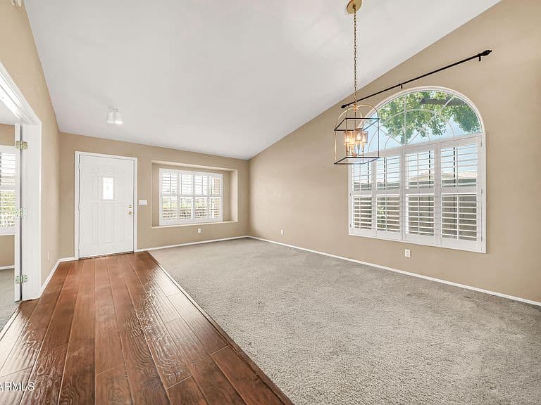 4502 E SAINT JOHN Road photo 5