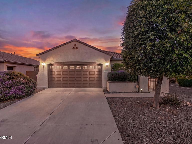 26066 W TONTO Lane photo 1
