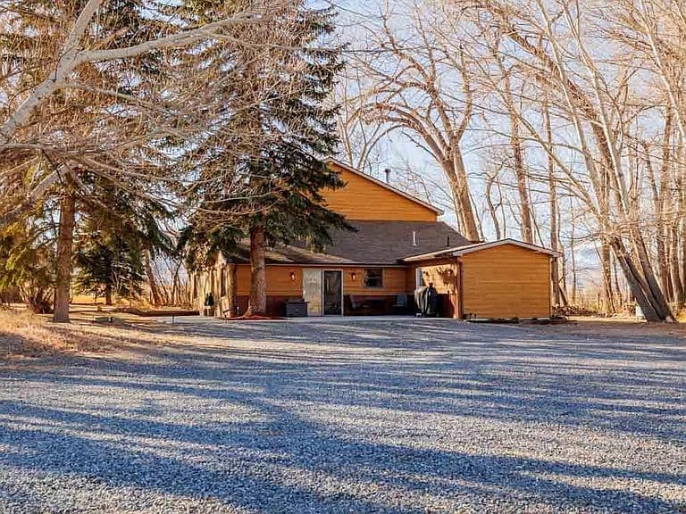 745 Southfork Rd photo 4