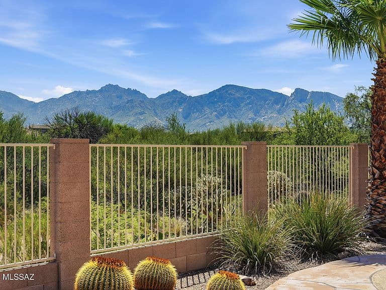 13520 N Atalaya Way photo 2