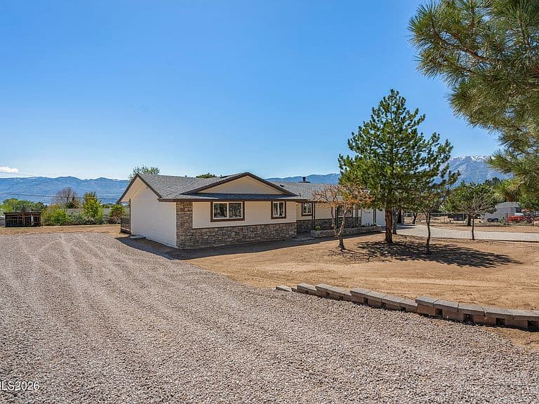 4100 Woodcock Way photo 2