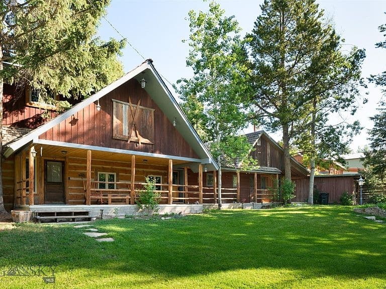 495 Jardine Rd photo 1
