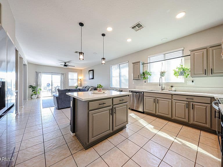 2499 W Lewis And Clark Trl photo 1