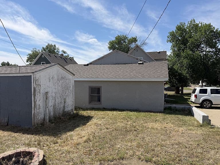 601 S Taylor Ave photo 3