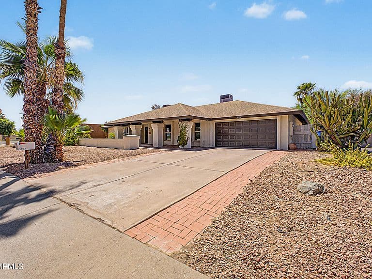 1893 E VAUGHN Street photo 2