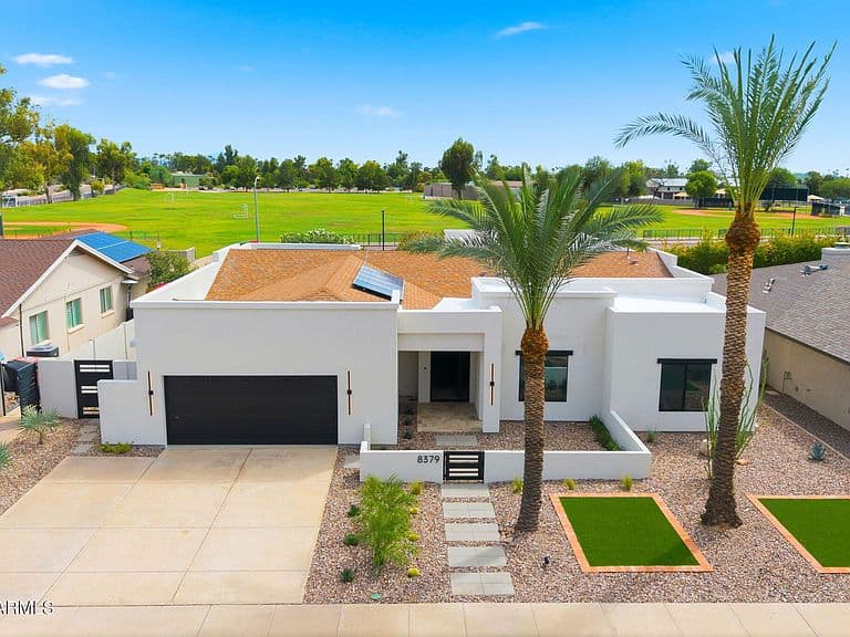 8379 E SAN SALVADOR Drive photo 1