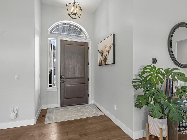 2125 Canyon Village Cir photo 3