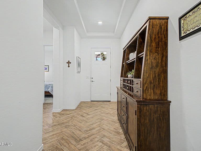 14552 W VOLTAIRE Street photo 3