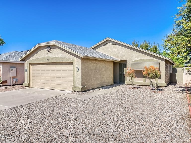 9652 W Carol Ave photo 2