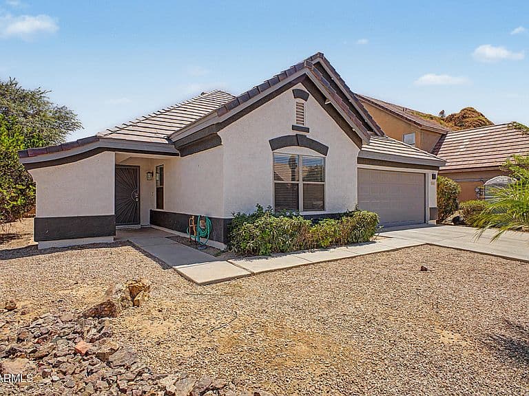 2423 E WINGED FOOT Drive photo 5