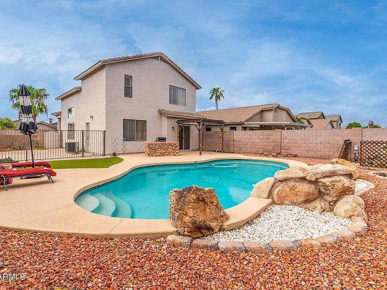 4740 E MOUNTAIN VISTA Drive photo 1