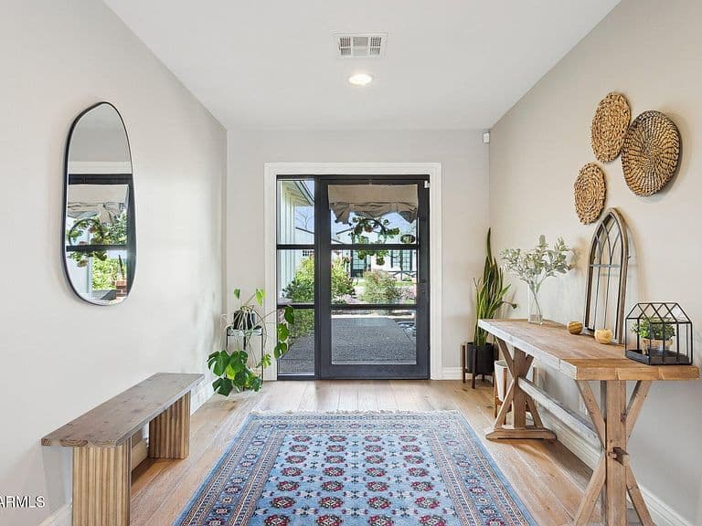 3021 N 47th Pl photo 3