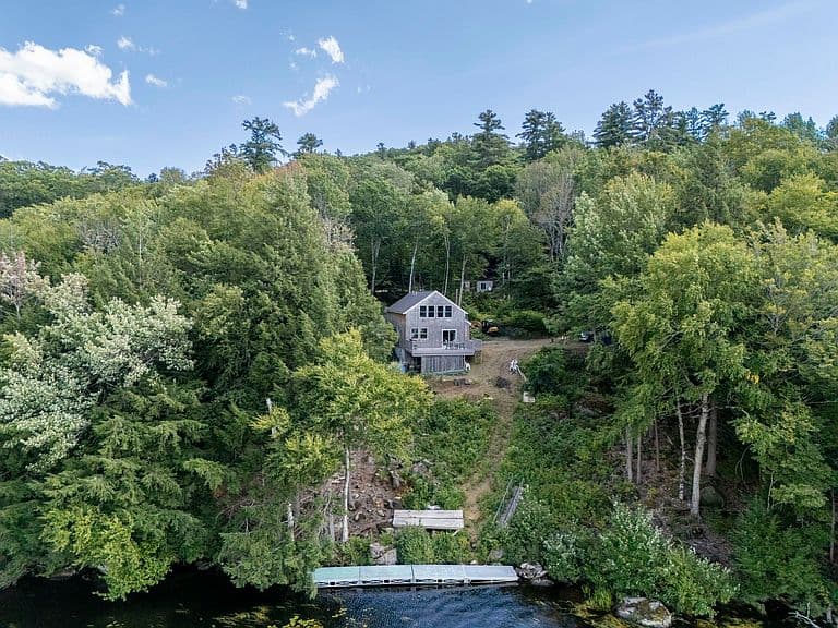 70 Harper Road photo 1