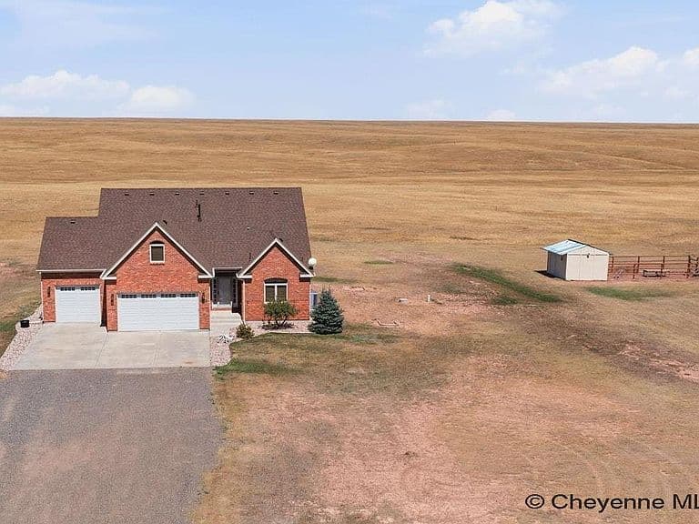 1514 Scenic Ridge Dr photo 1