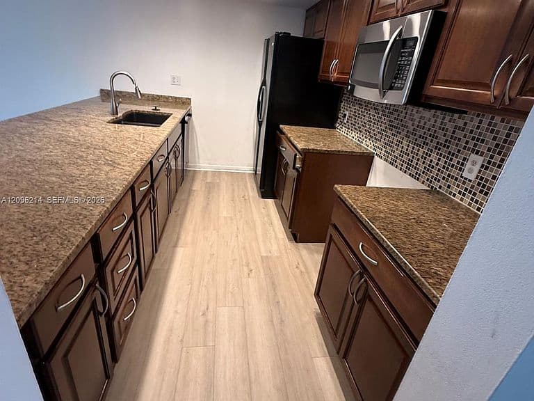 13370 SW 89th Ter APT F photo 2